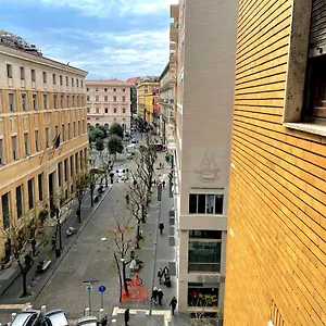 ** Pensión Silia House Centro Italia